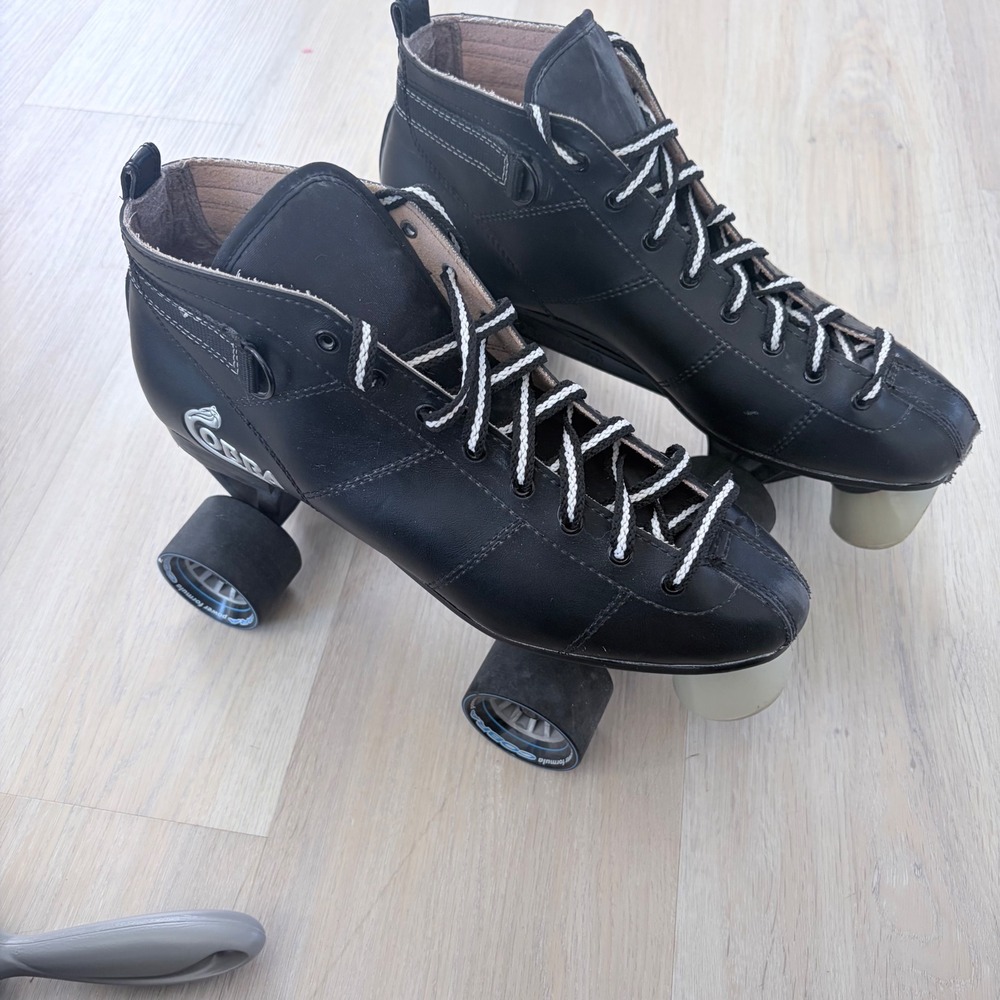Roller Derby Cobra Black Quad Roller Skates Mens Size 11 Power Formula Wheels